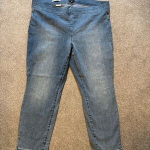 NYDJ plus Size Light Blue Pull-On Ankle Jeans